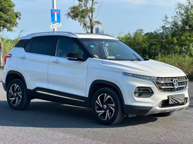 汕头18年宝骏5102