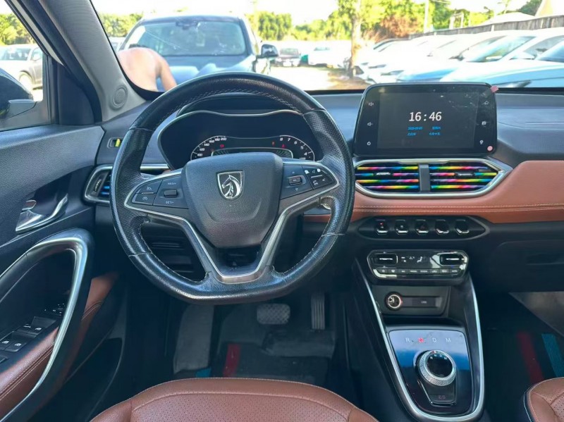 汕头18年宝骏5104