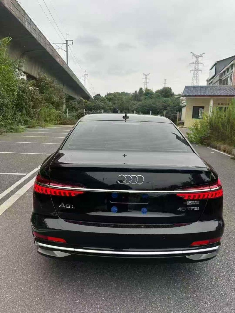 岳阳25年奥迪A6L9