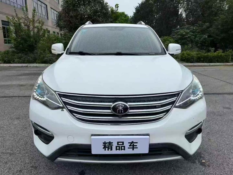 襄阳18年比亚迪宋1