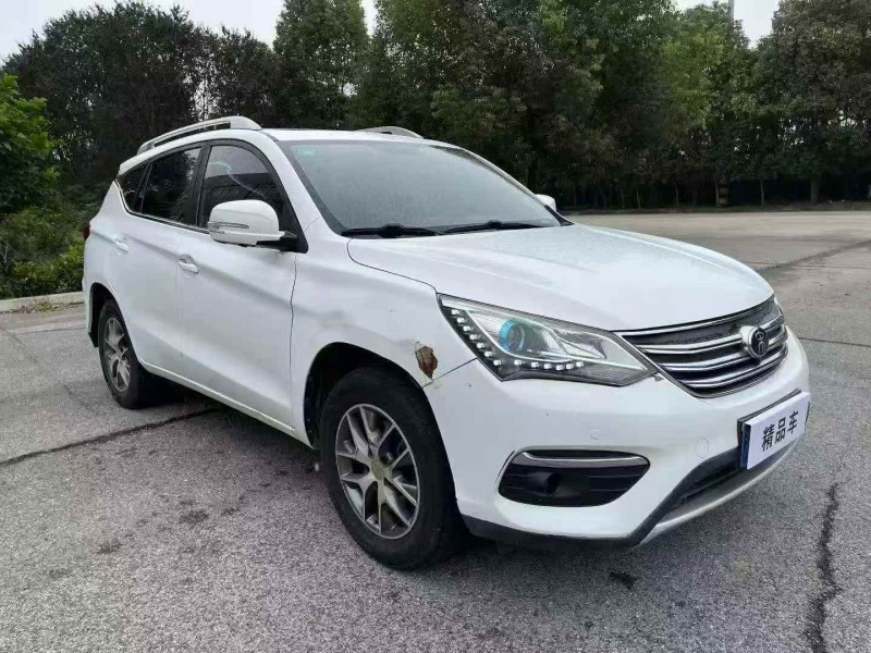 襄阳18年比亚迪宋2