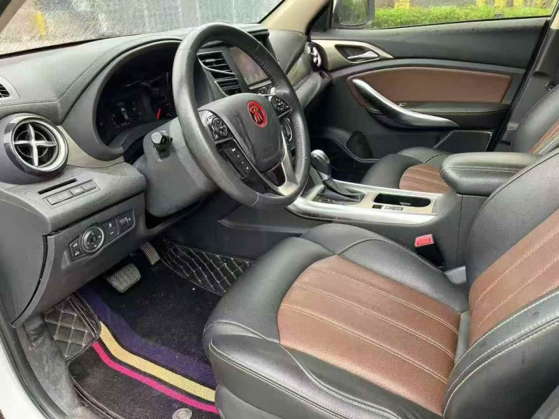 襄阳18年比亚迪宋6