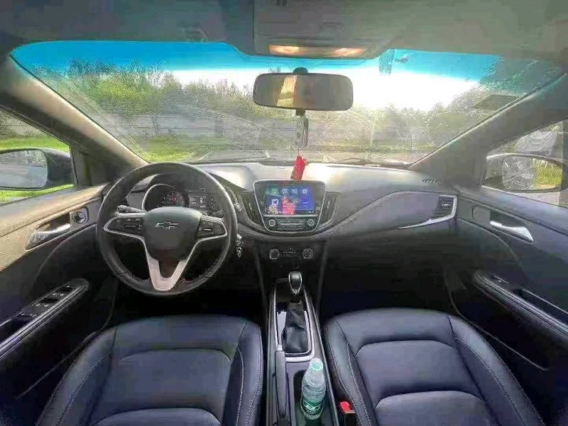 广州22年雪佛兰科鲁泽9