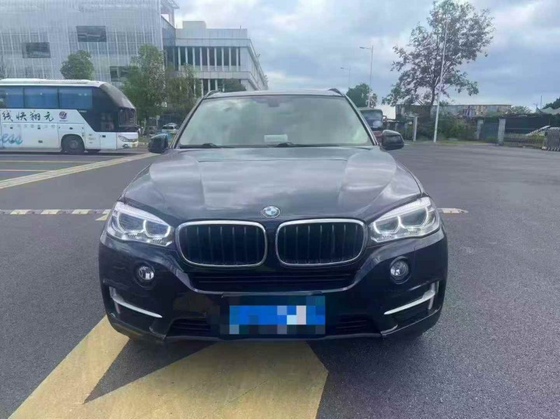 福州16年宝马X51