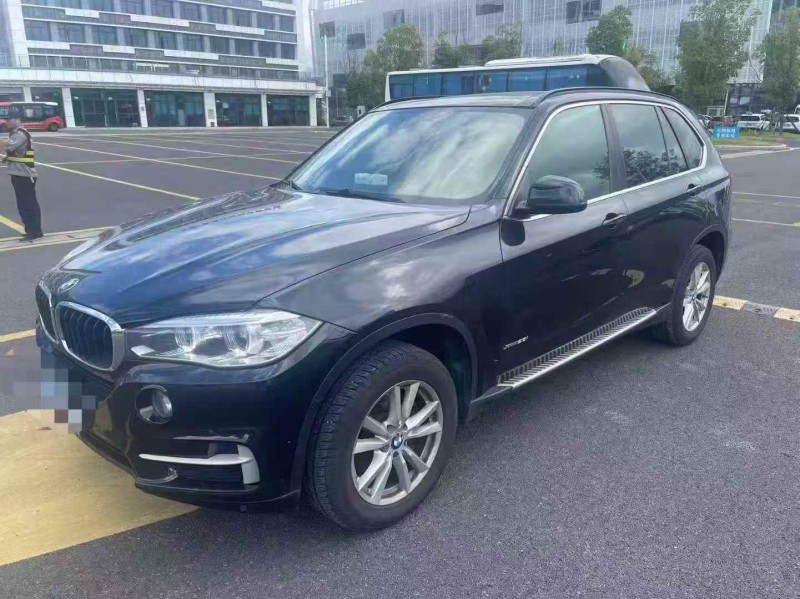 福州16年宝马X52
