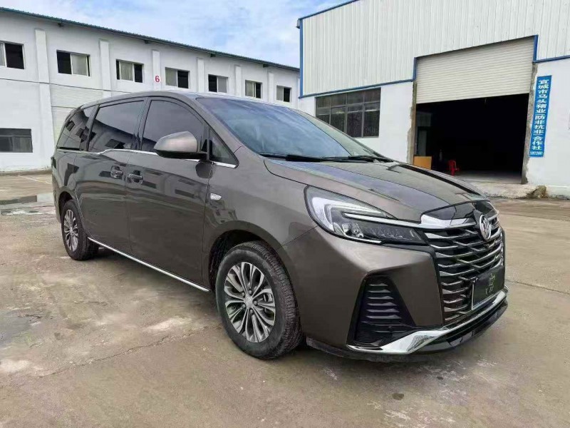 襄阳23年别克GL82