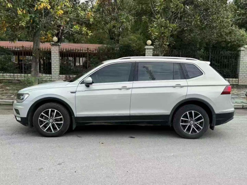 襄阳18年大众途观7