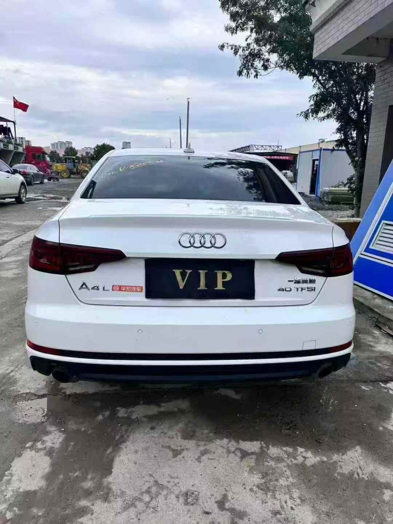 襄阳18年奥迪A4L9