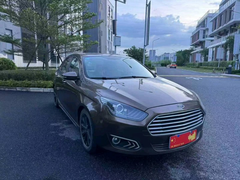 广州17年福特福克斯3