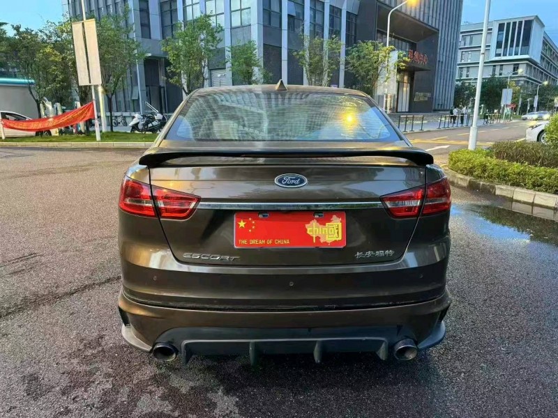 广州17年福特福克斯9