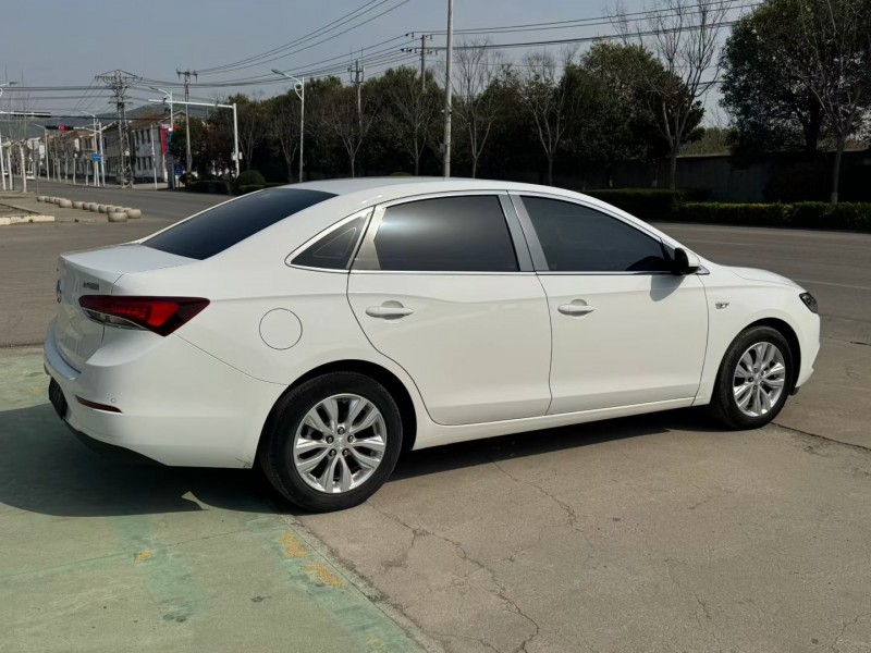 徐州21年别克英朗4