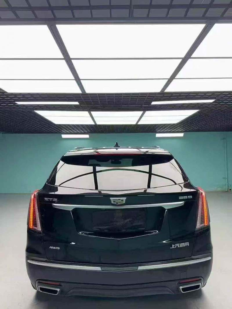 成都22年凯迪拉克XT59