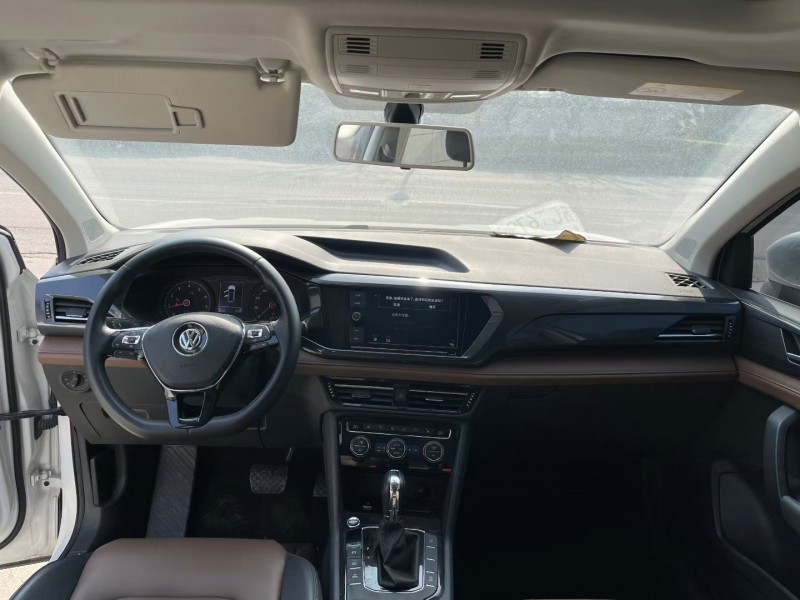 徐州19年大众途岳2