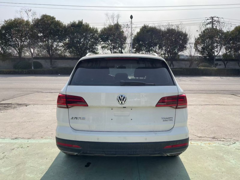 徐州19年大众途岳9