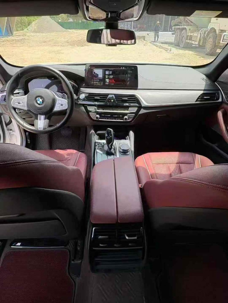 襄阳23年宝马5系8