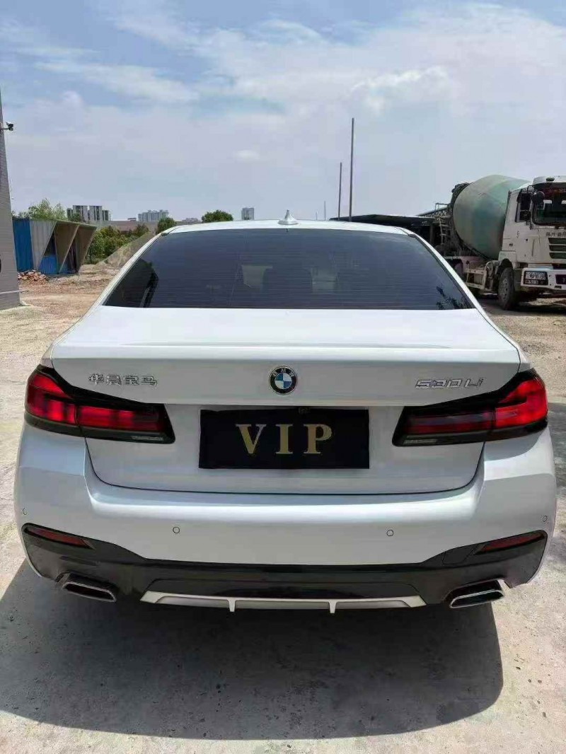 襄阳23年宝马5系9