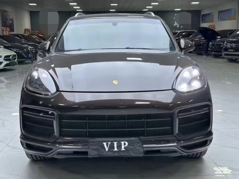 廊坊17年保时捷卡宴1