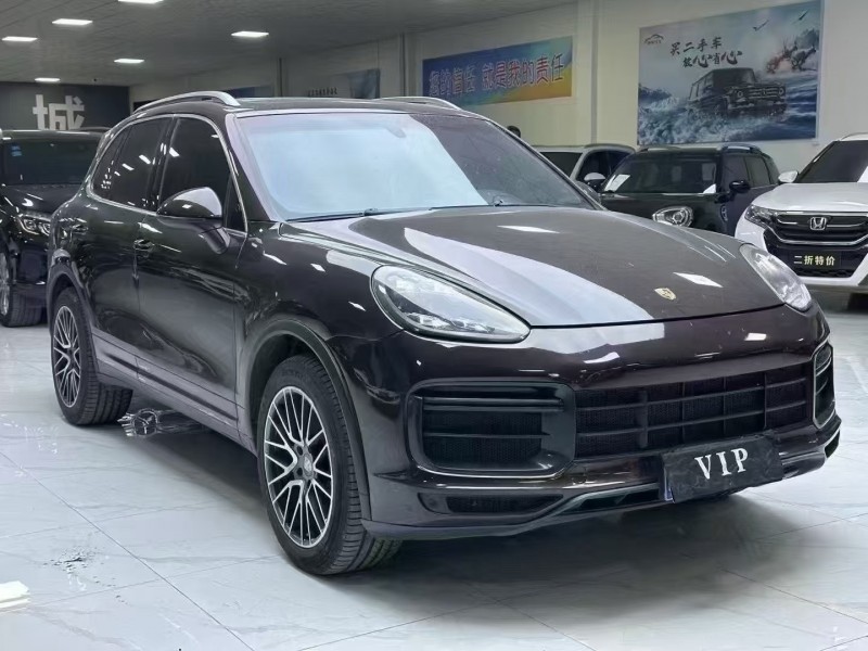 廊坊17年保时捷卡宴3