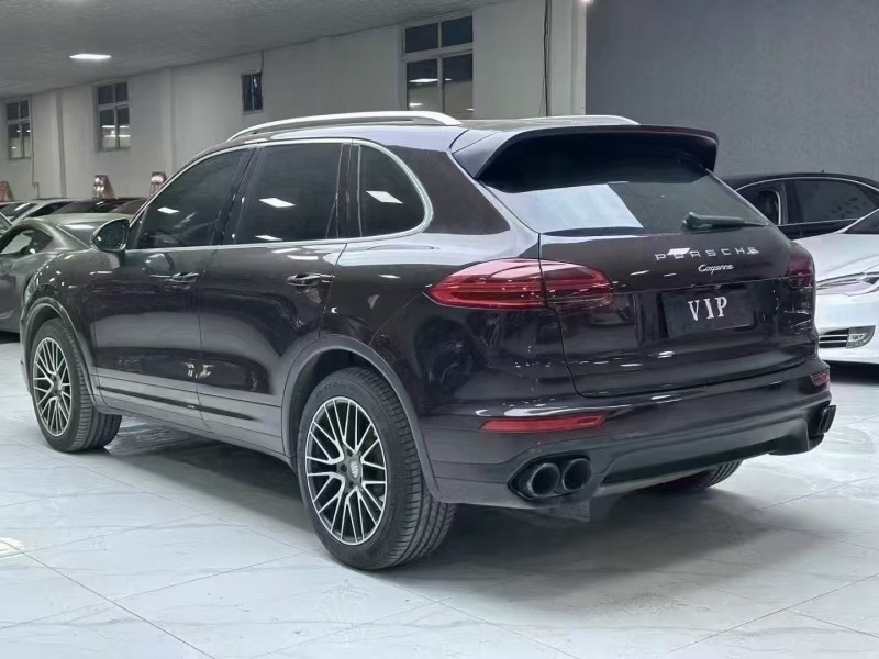 廊坊17年保时捷卡宴8