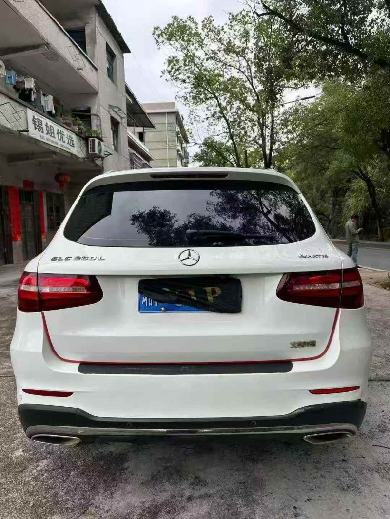 湘潭19年奔驰GLC7
