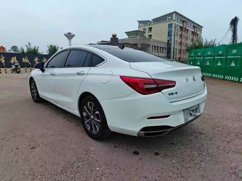 衡阳21年红旗H59