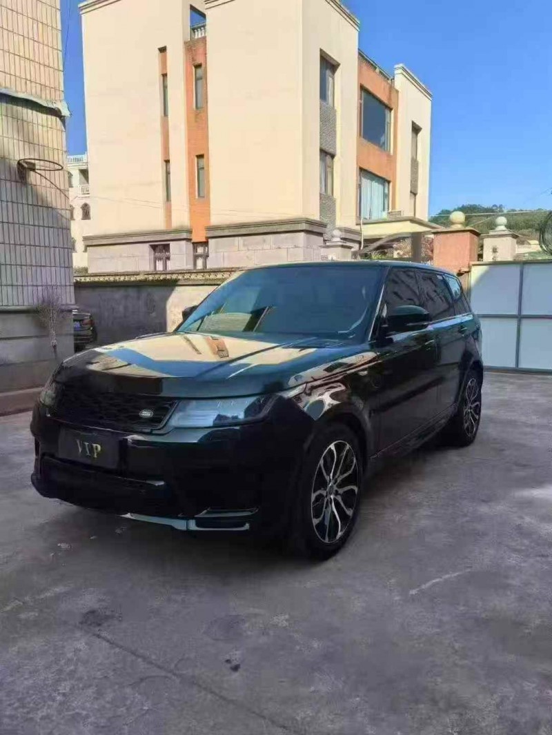 莆田21年路虎揽胜运动2