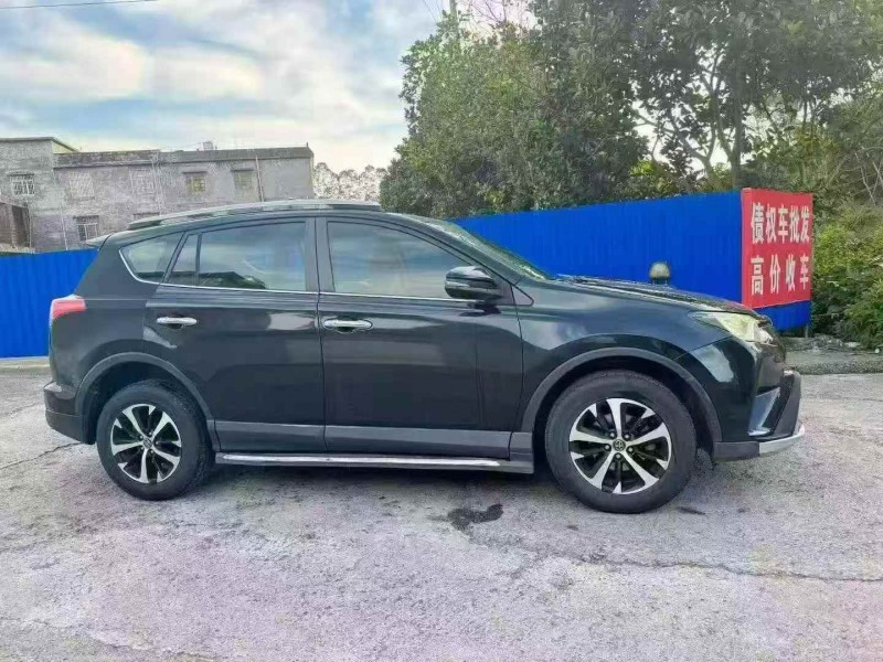 梧州17年丰田RAV4荣放5