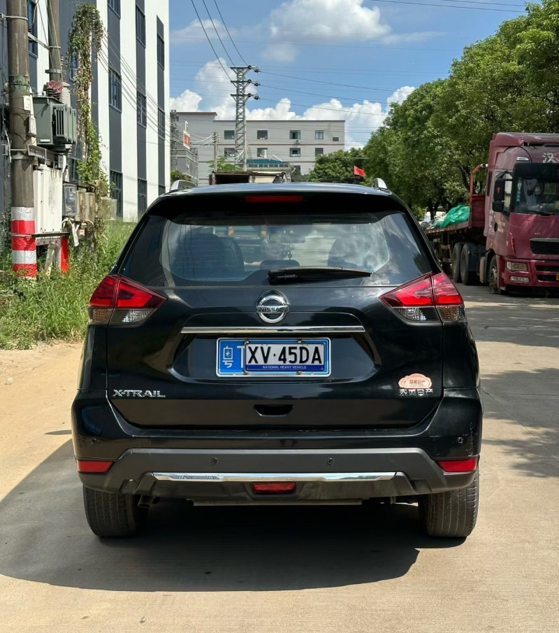 中山20年日产奇骏5