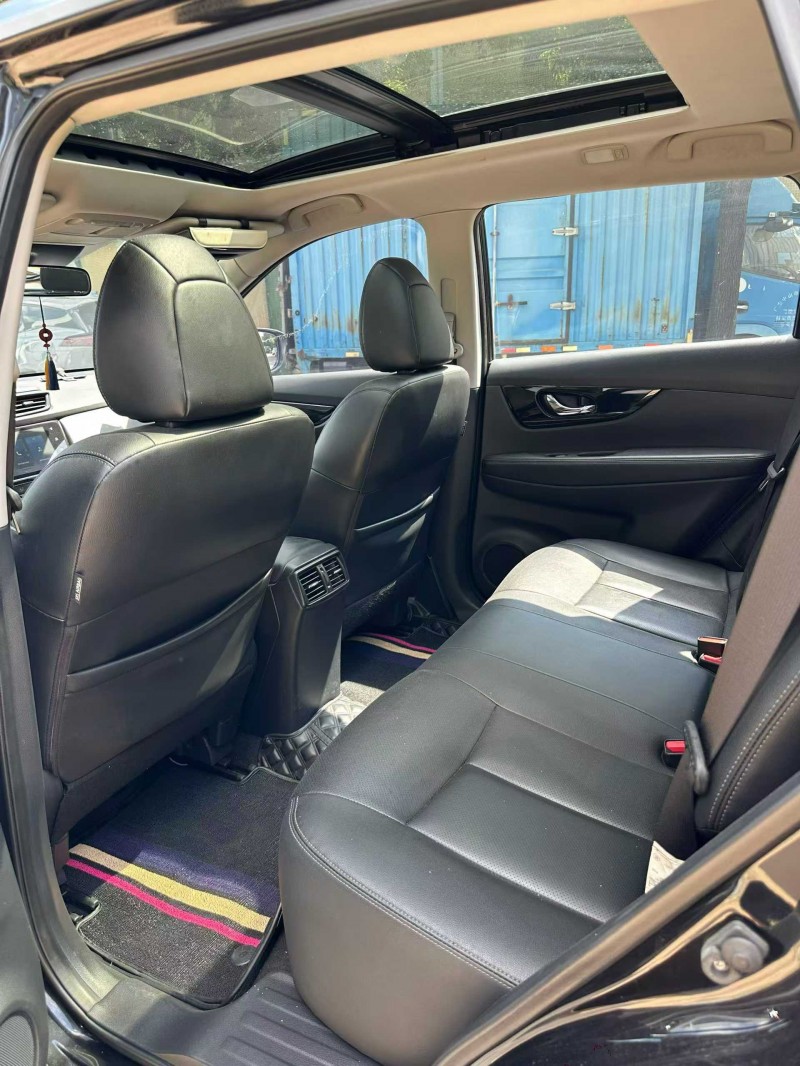 中山20年日产奇骏6