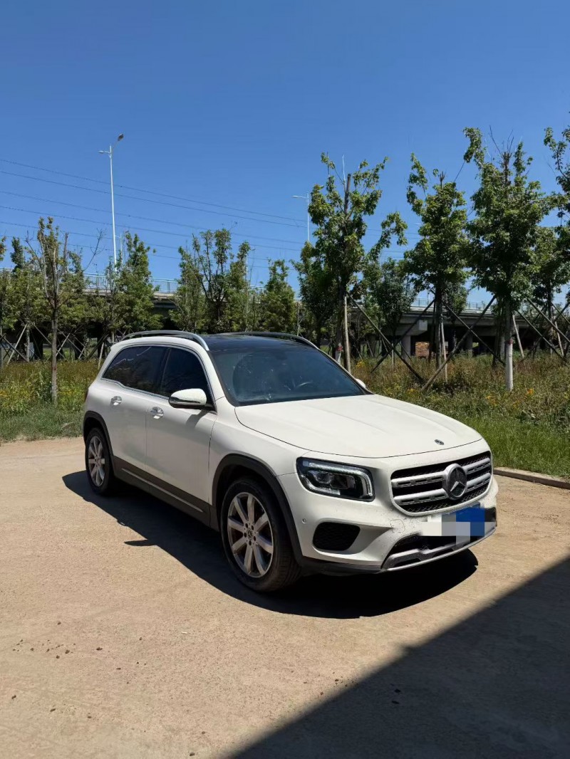 青岛20年奔驰GLB2