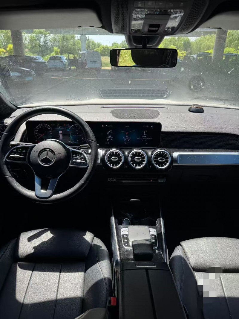 青岛20年奔驰GLB4