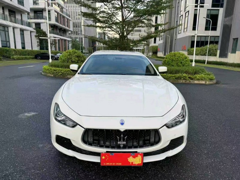 广州16年玛莎拉蒂Ghibli1