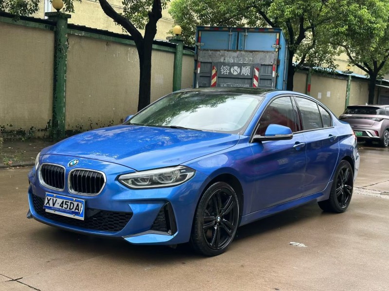 中山19年宝马1系2