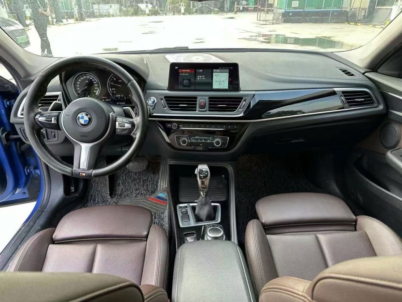 中山19年宝马1系3