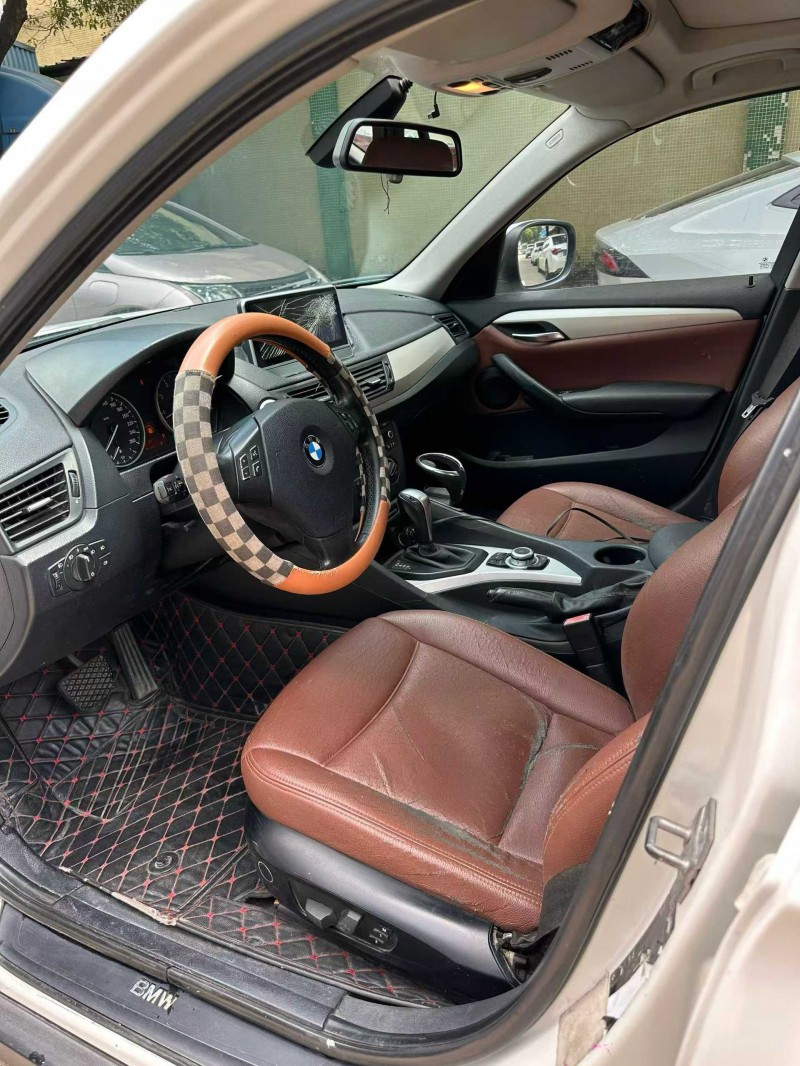 中山12年宝马X12