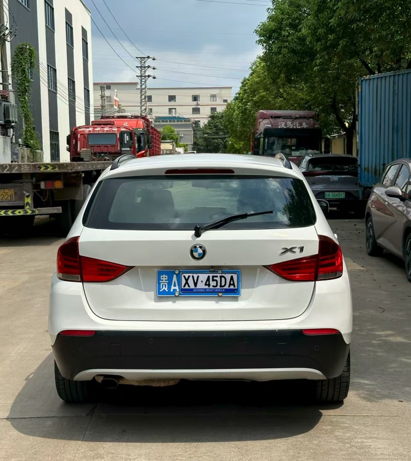 中山12年宝马X13