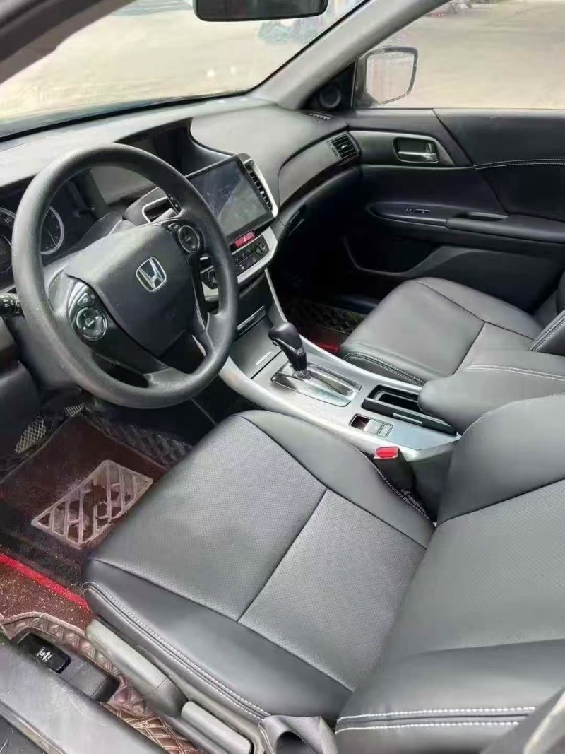 菏泽16年本田雅阁6