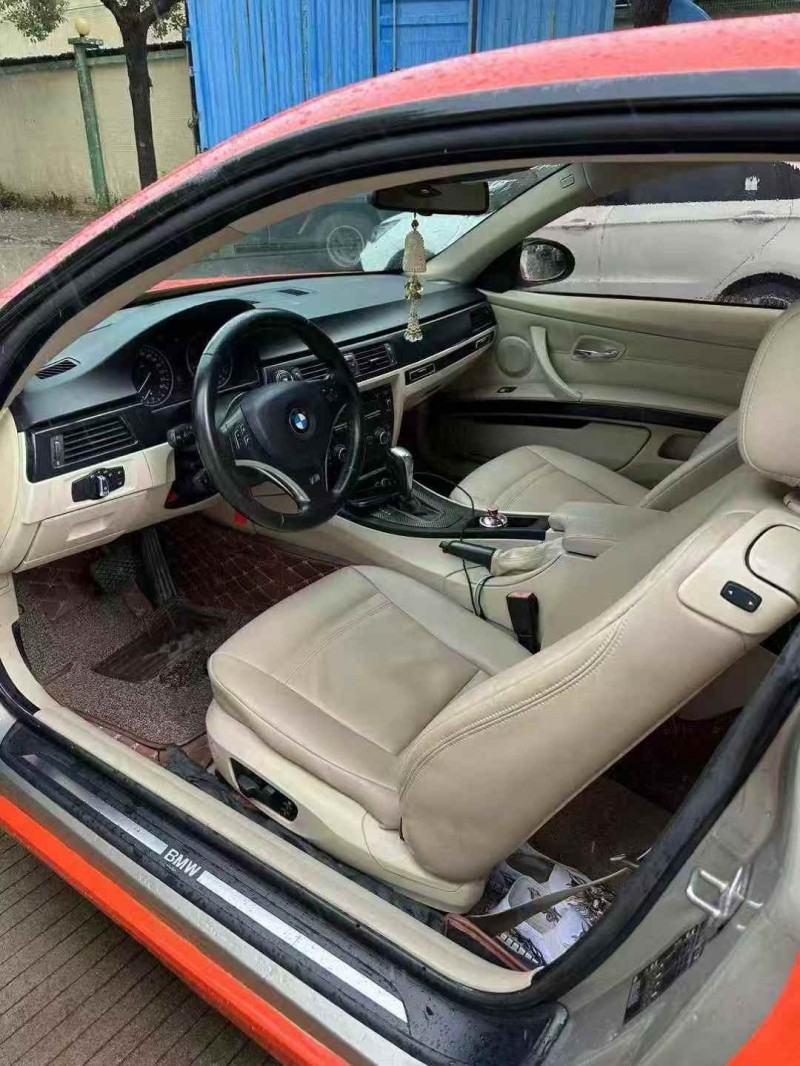 中山09年宝马3系6