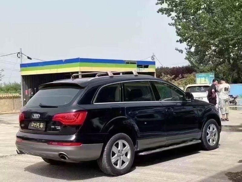 菏泽12年奥迪Q77