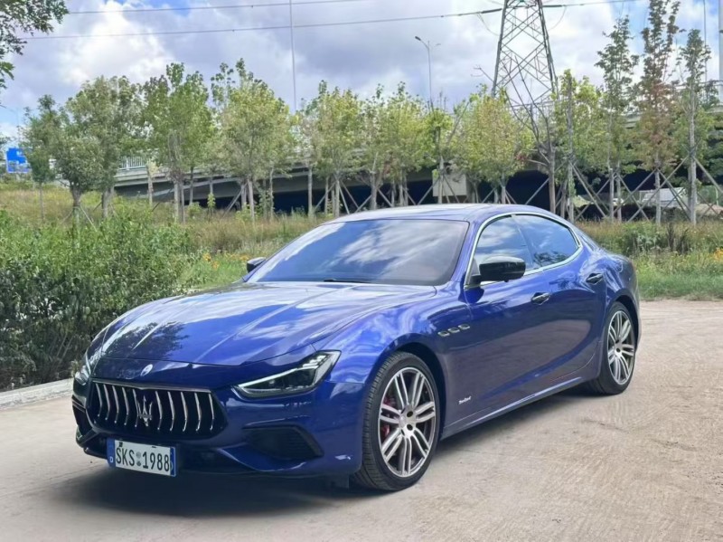 青岛17年玛莎拉蒂Ghibli2