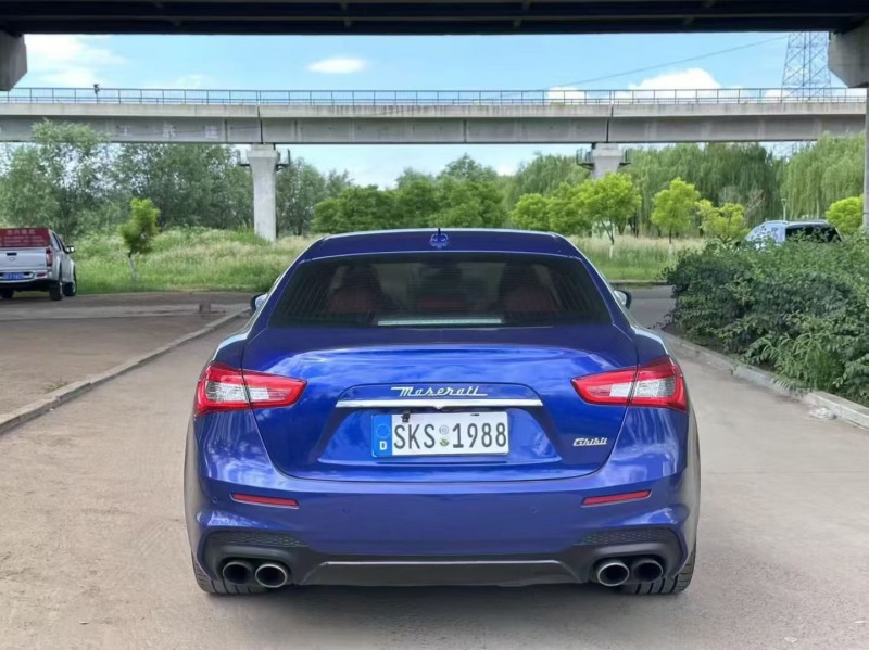 青岛17年玛莎拉蒂Ghibli8