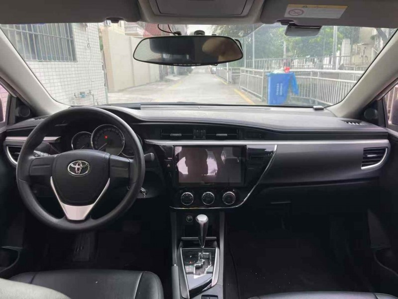 中山19年丰田卡罗拉6