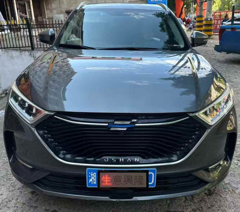 中山21年长安汽车欧尚1