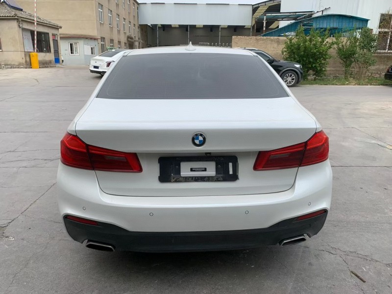 徐州19年宝马5系9