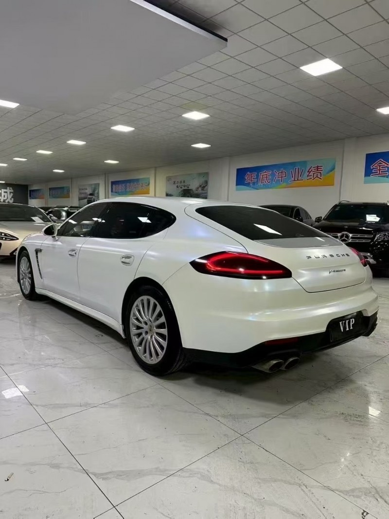 廊坊16年保时捷帕拉梅拉8