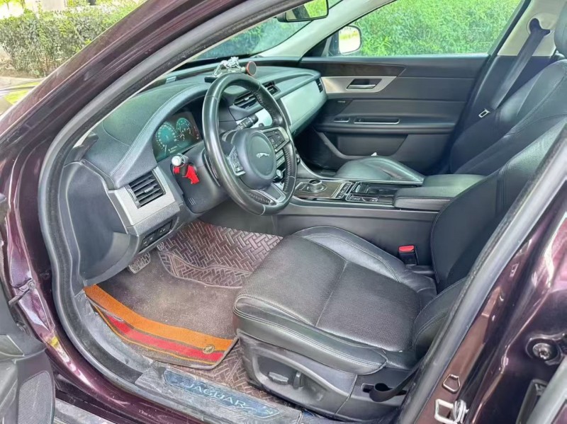 青岛18年捷豹XFL4