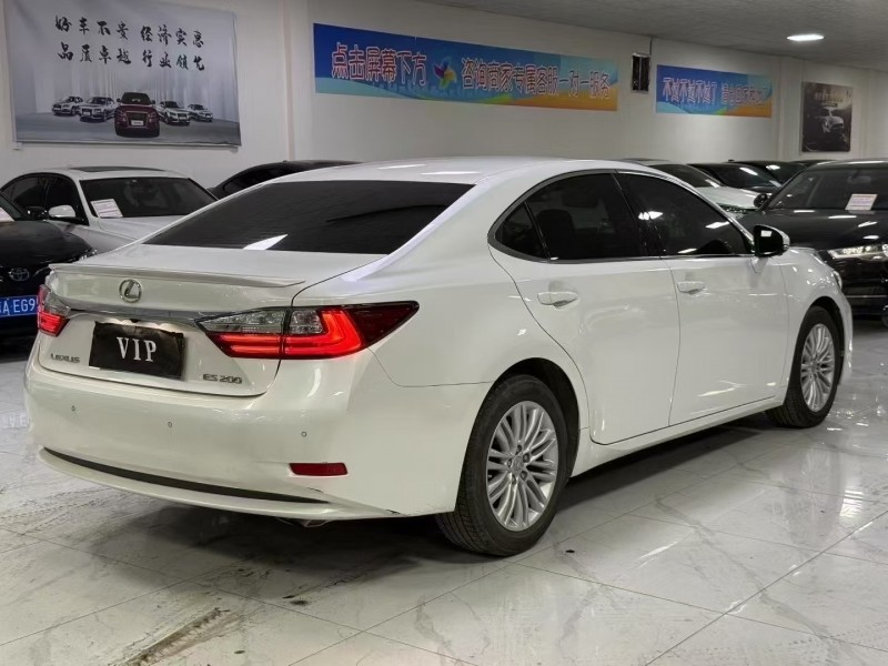 廊坊18年雷克萨斯ES7