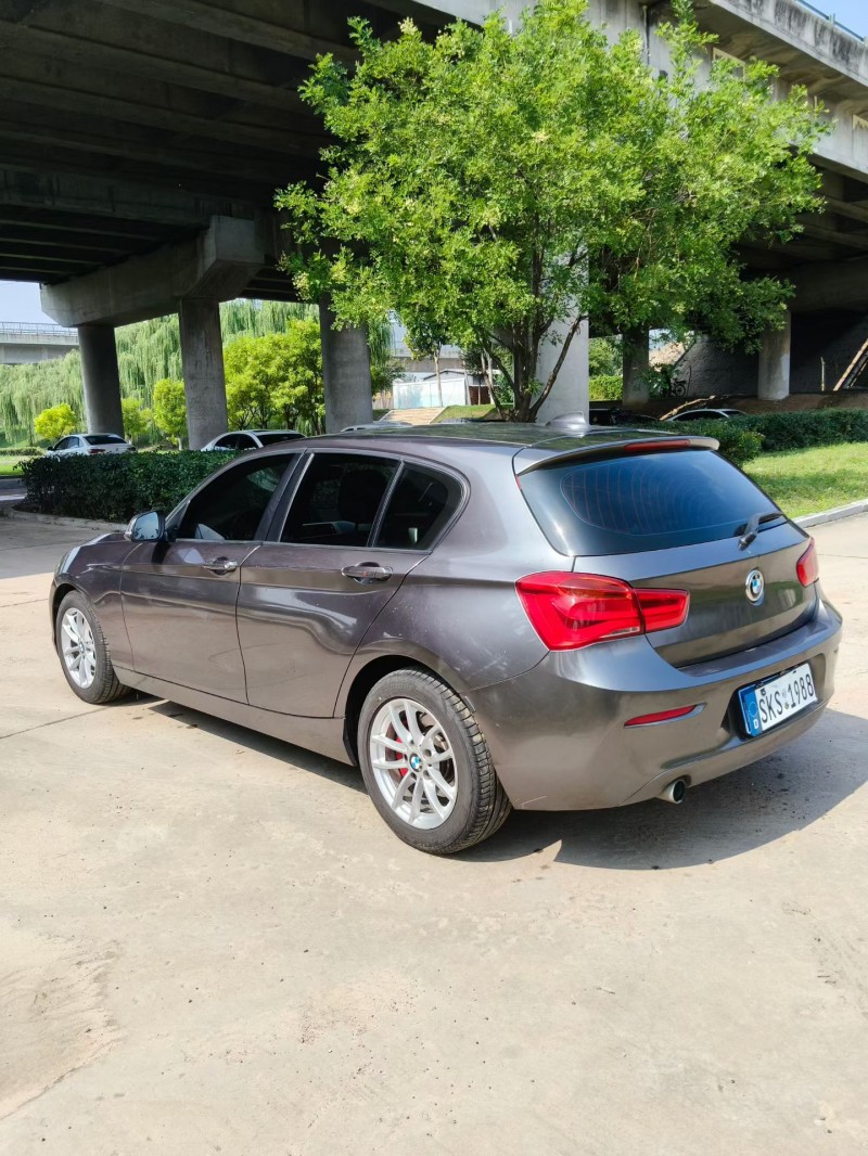 青岛19年宝马1系7