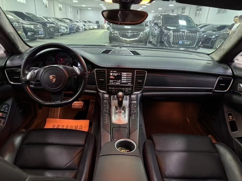 廊坊16年保时捷帕拉梅拉4