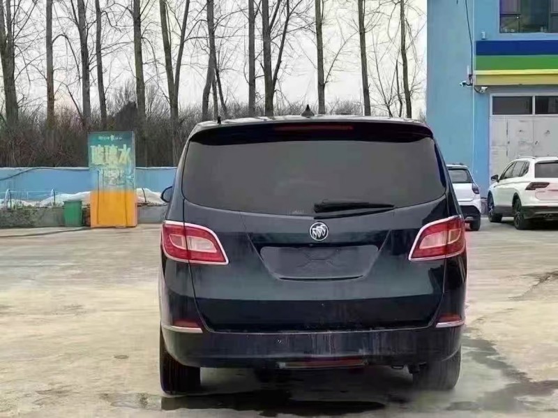 菏泽13年别克GL89